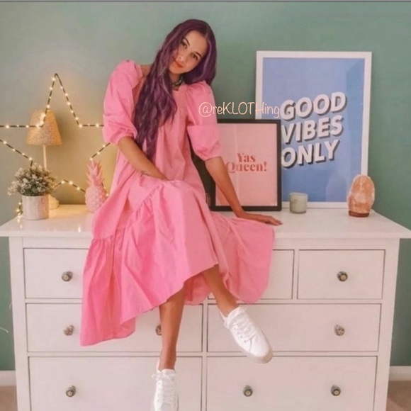 SOLD! Pink Cotton Poplin Voluminous Puff-sleevd - Picture 11 of 16